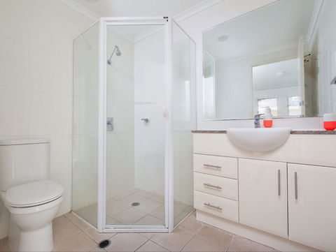 Seaspray Villa 5 - Foster Accommodation 5