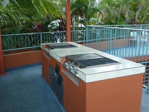 Cullen Bay Resorts - Foster Accommodation 17