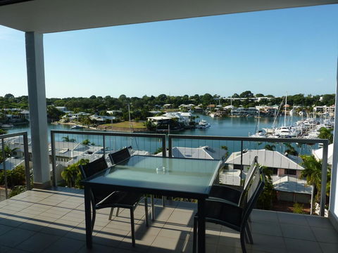 Cullen Bay Resorts - Foster Accommodation 20