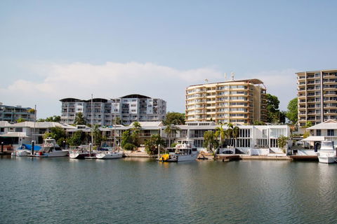 Cullen Bay Resorts - Foster Accommodation 15
