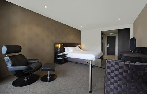 Hilton Darwin - Foster Accommodation 26