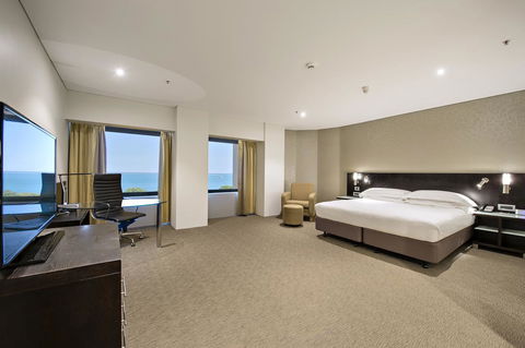 Hilton Darwin - Foster Accommodation 33