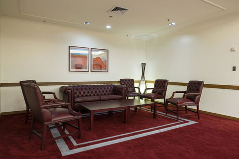Hilton Darwin - Foster Accommodation 41