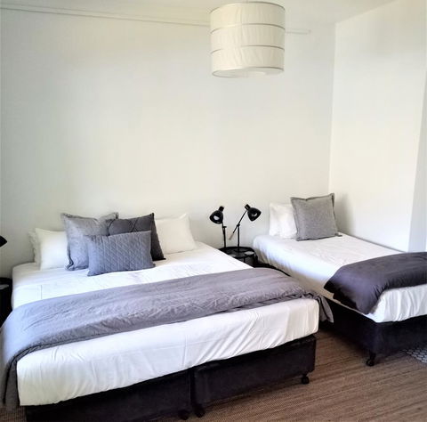 Arafura Blue - Foster Accommodation 12