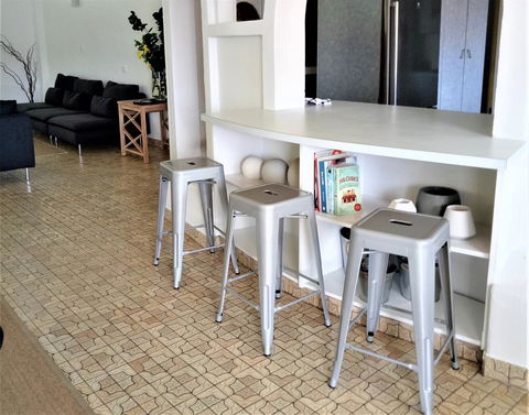 Arafura Blue - Foster Accommodation 8