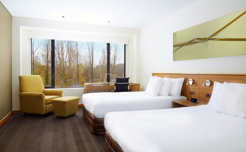 Crowne Plaza Canberra, An IHG Hotel - Foster Accommodation 33