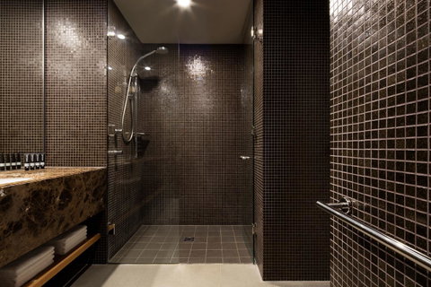 Hotel Realm - Foster Accommodation 5
