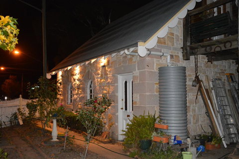 Garden Room - Foster Accommodation 5