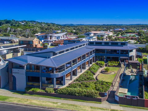 Lennox Holiday Apartments - Foster Accommodation 0