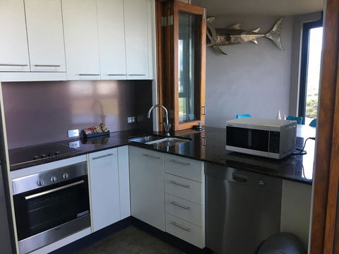 Lennox Holiday Apartments - Foster Accommodation 12