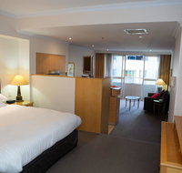 Bond 215 - Foster Accommodation