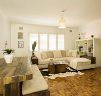 Bondi Beachside Apartment - Foster Accommodation