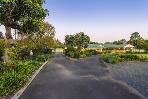 Bonville Lodge Bed & Breakfast - Foster Accommodation 2