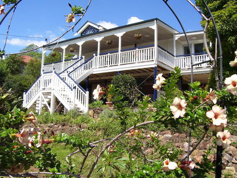 Boonah Hilltop Cottage - Foster Accommodation 0