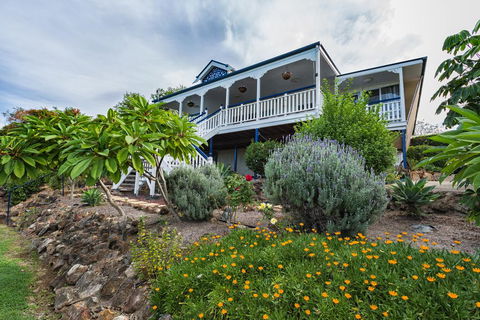 Boonah Hilltop Cottage - Foster Accommodation 1