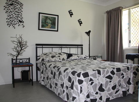 Bottlebrush B & B - Foster Accommodation 2