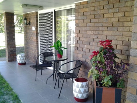 Bottlebrush B & B - Foster Accommodation 1