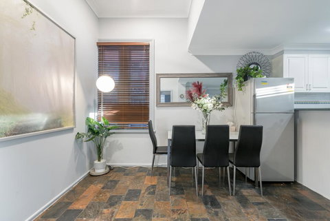 Boutique Private Rm Situated In The Heart Of Burwood5 - Foster Accommodation 2