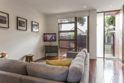 Boutique Stays - Somerset Terrace, Townhouse In Richmond - Foster Accommodation 2