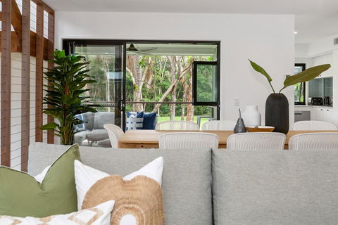 Boutique Villa On Boomerang - Foster Accommodation 3