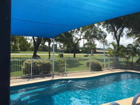 Bowen Arrow Motel - Foster Accommodation 3