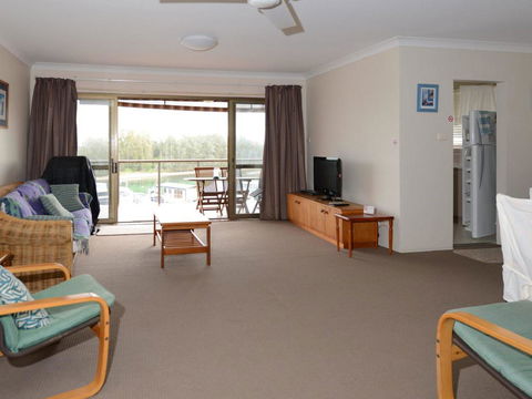 Braemar 6 - Foster Accommodation 1