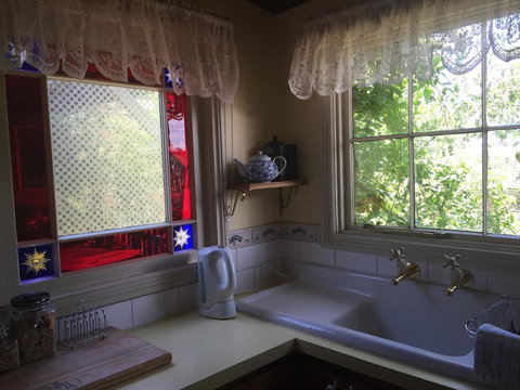 Braeside Garden Cottages - Foster Accommodation 1