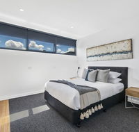 Brand new beachside studio apartment - Foster Accommodation