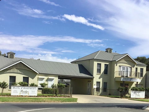 Bridges On Meninya Motel & Apartments - Foster Accommodation 0