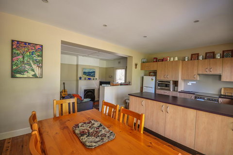 Brigalow Cottage - Foster Accommodation 3