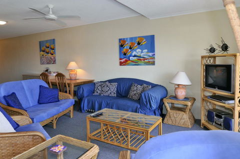 Bright & Comfortable In Quiet Location - Foster Accommodation 1