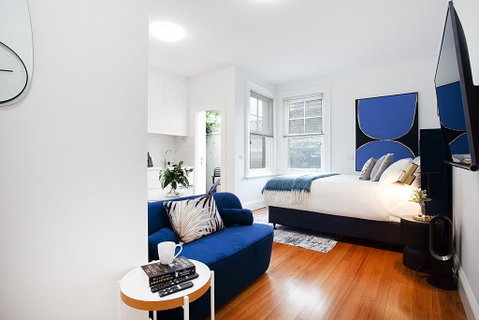 Bright And Beautiful Studio In Quiet Neighbourhood - Foster Accommodation 1
