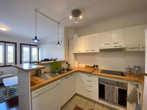 Brisbane City Apartment Atop Victoria Park - Foster Accommodation 3