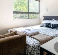 Brisbane City Resort Style Studio Waterfront Apartment - WINTER SPECIAL - Foster Accommodation