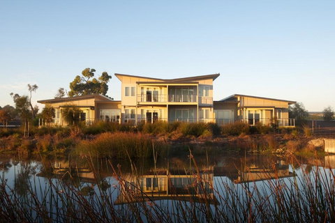 Broadbeach Inverloch Resort - Foster Accommodation 0