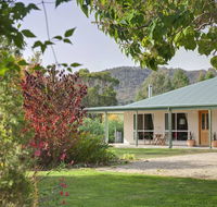 Brookfield Guest House - Foster Accommodation
