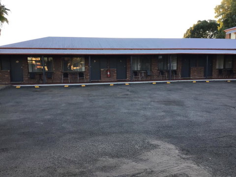 Bryants Motel - Foster Accommodation 2