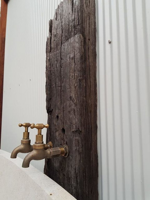 Buddha Cottage Springbrook - Foster Accommodation 2