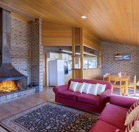 Bundilla 4- Townhouse with Wifi - Foster Accommodation