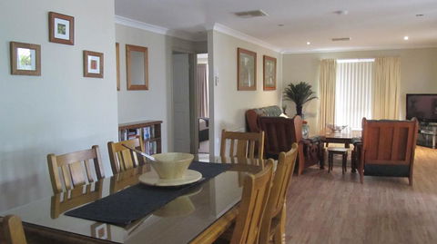 Bunya Vista Accommodation - Foster Accommodation 2
