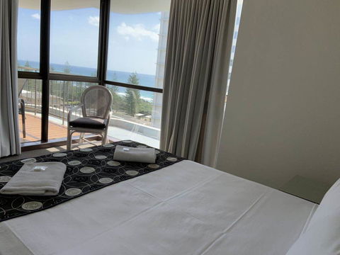 Burleigh Gardens North Hi-Rise Holiday Apartments - Foster Accommodation 1
