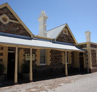 Burra Railway Station Bed and Breakfast - Foster Accommodation