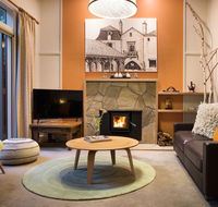 Burrall Lodge - Foster Accommodation