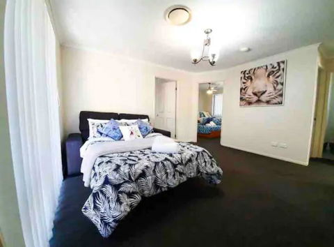 Burrum Paradsie Luxury Home - Foster Accommodation 1