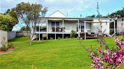 By The Beach @ Catho - Foster Accommodation 1