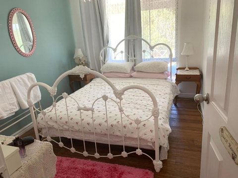Byfield Road Homestay - Foster Accommodation 0