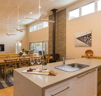 Callala Breeze - access to indoor community pool - Foster Accommodation