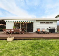 Callala Dreaming - mid century beach house - Foster Accommodation