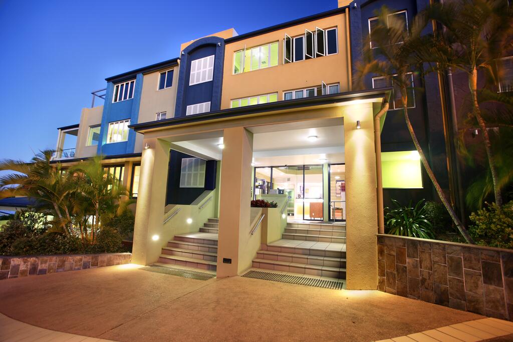Caloundra QLD Foster Accommodation