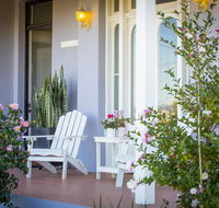 Camellia Cottage - Foster Accommodation